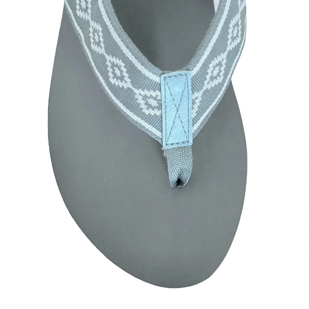 Natural Reflections Flip Flop Thong Sandals - Size 10